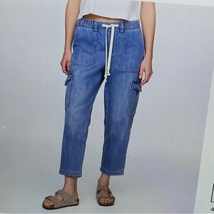 GAP Women's Cargo Jeans